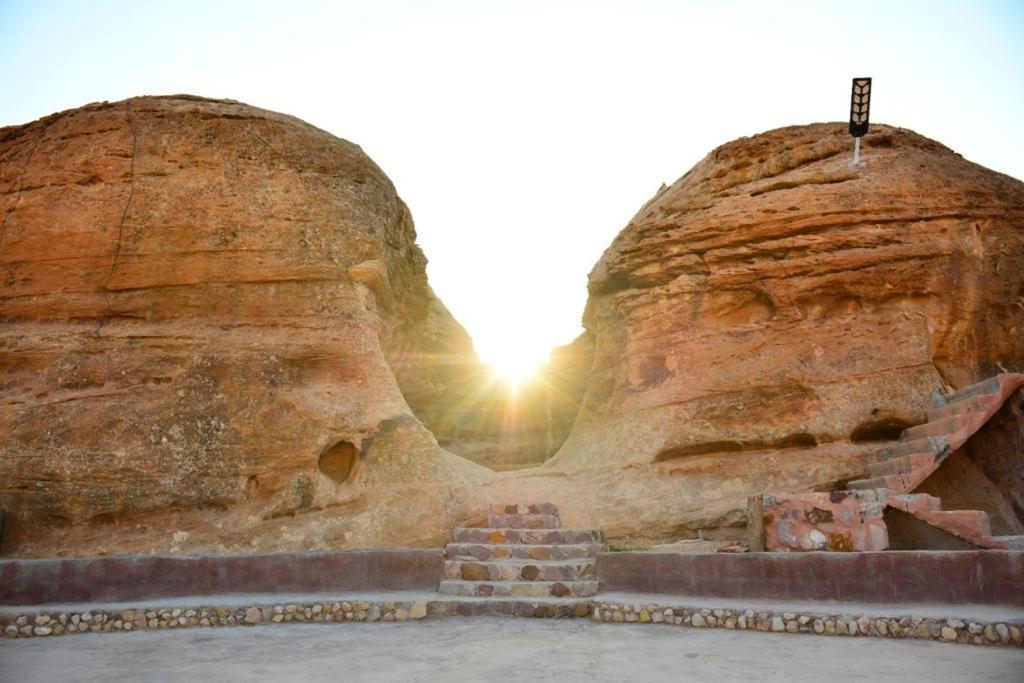 فندق Al Hayyفي  Petra Spirit Camp المظهر الخارجي الصورة