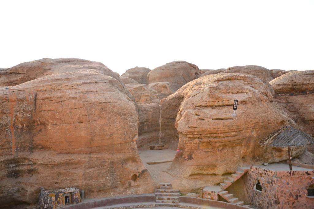 فندق Al Hayyفي  Petra Spirit Camp المظهر الخارجي الصورة